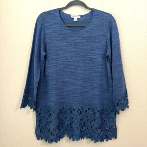 Coldwater Creek Shirt Womens Medium Petite Blue Linen Blend Cut Out Floral Trim